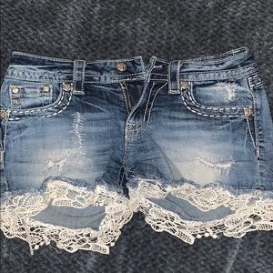 Women’s shorts